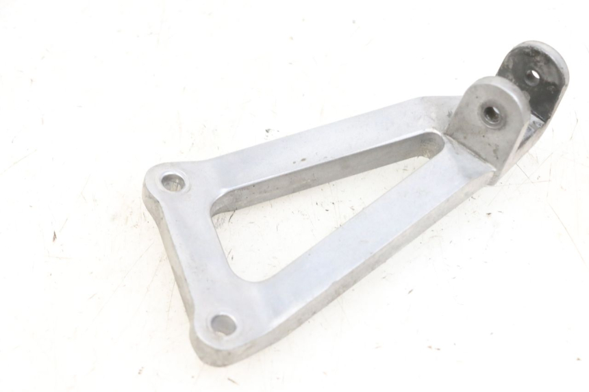 photo de PLATINE CALE PIED ARRIERE GAUCHE KAWASAKI ZR 7 750 (1999 - 2001) - Vue principale