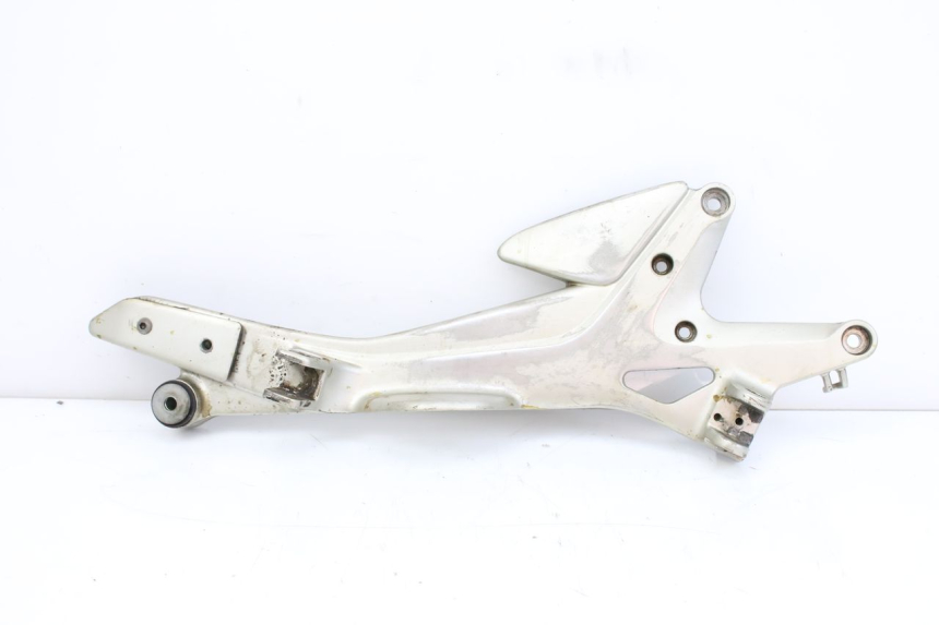 photo de PLATINE CALE PIED AVANT DROIT HONDA CBF 500 (2004 - 2007)
