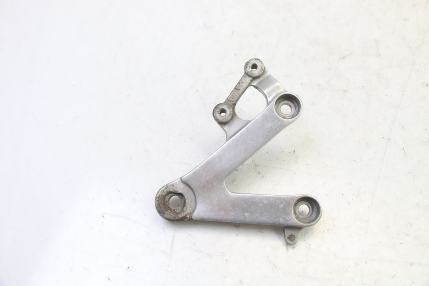 photo de PLATINE CALE PIED AVANT DROIT HONDA CBR RR FIREBLADE 900 (1992 - 1994)