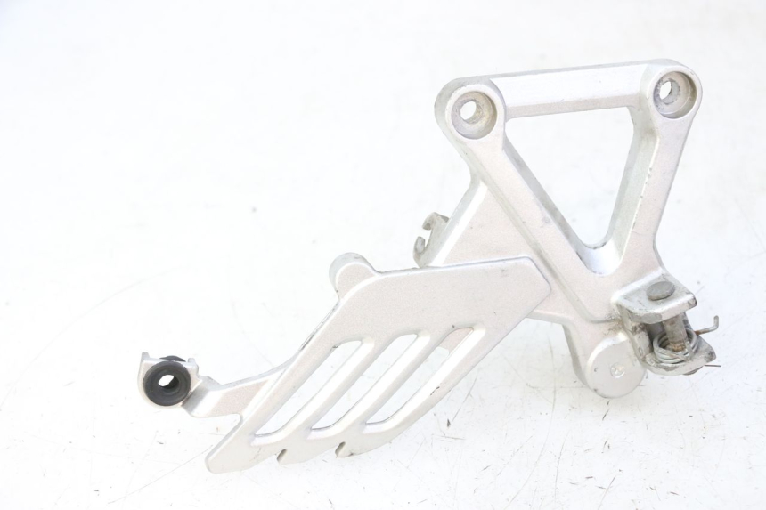 photo de PLATINE CALE PIED AVANT DROIT STAHO FH 50 (2018 - 2019)