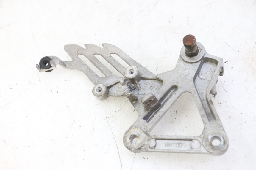 photo de PLATINE CALE PIED AVANT DROIT STAHO FH 50 (2018 - 2019)