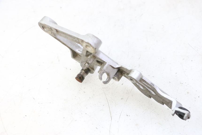 photo de PLATINE CALE PIED AVANT DROIT STAHO FH 50 (2018 - 2019)