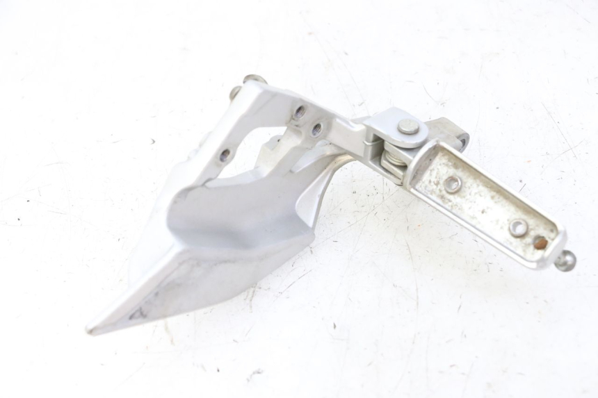 photo de PLATINE CALE PIED AVANT DROIT YAMAHA FJR ABS 1300 (2016 - 2020)