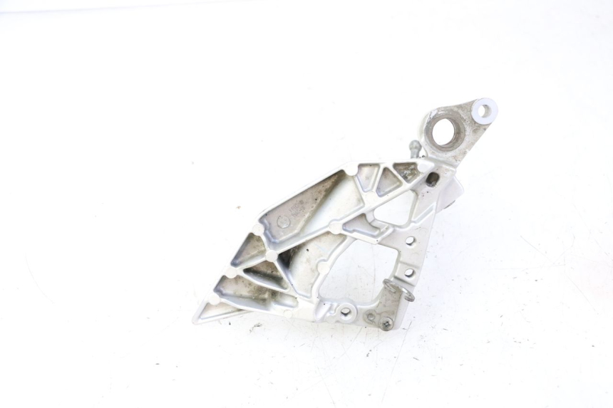 photo de PLATINE CALE PIED AVANT DROIT YAMAHA FJR ABS 1300 (2016 - 2020)