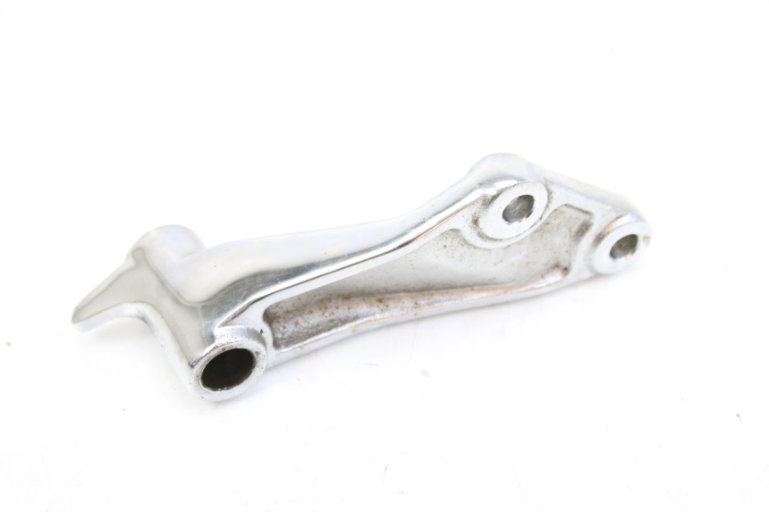 photo de PLATINE CALE PIED AVANT DROIT SYM HUSKY 125 (1999 - 2005)