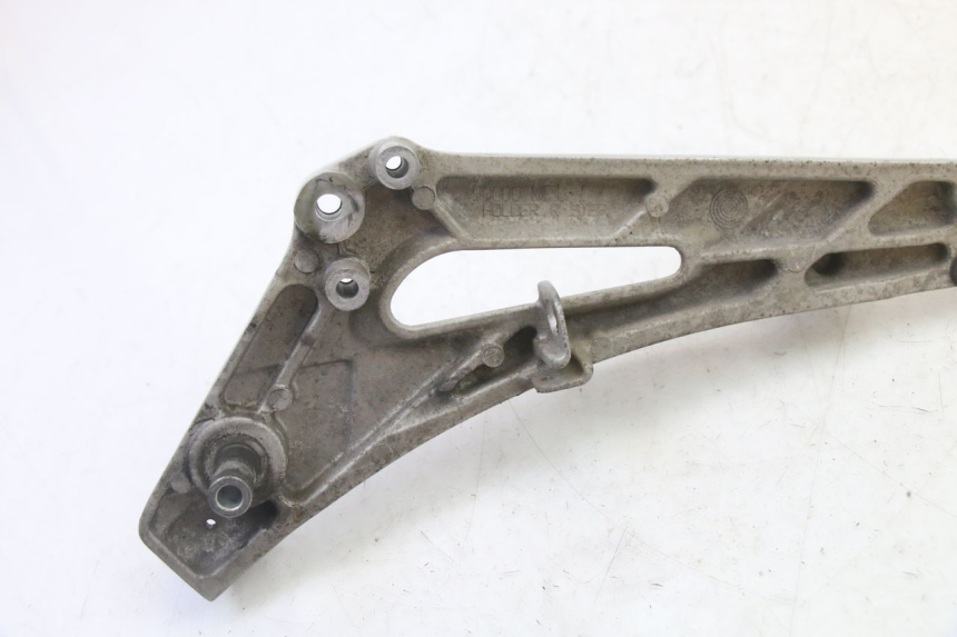 photo de PLATINE CALE PIED AVANT DROIT HONDA NTV DEAUVILLE 650 (2001 - 2006)