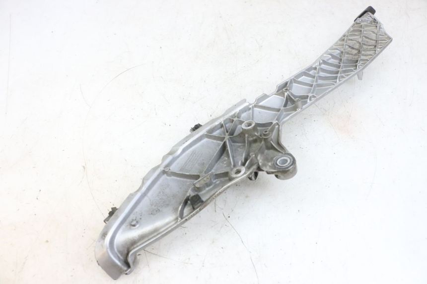 photo de PLATINE CALE PIED AVANT DROIT BMW R RT ABS 1200 (2010 - 2014) - Détail de la pièce