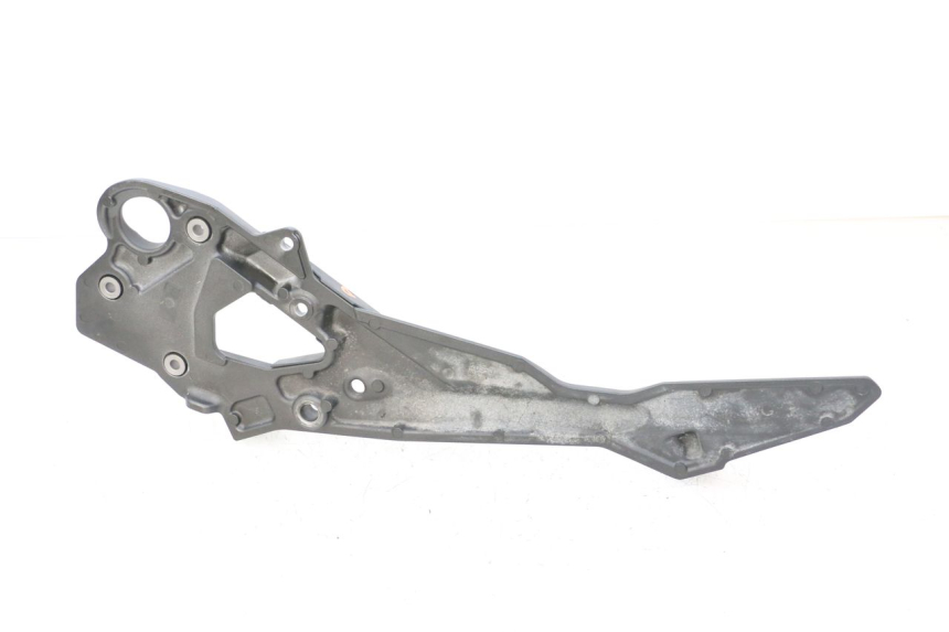 photo de PLATINE CALE PIED AVANT DROIT YAMAHA XJ6 ABS 600 (2008 - 2016)