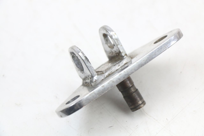 photo de PLATINE CALE PIED AVANT GAUCHE HYOSUNG GV AQUILA 125 (2000 - 2004)