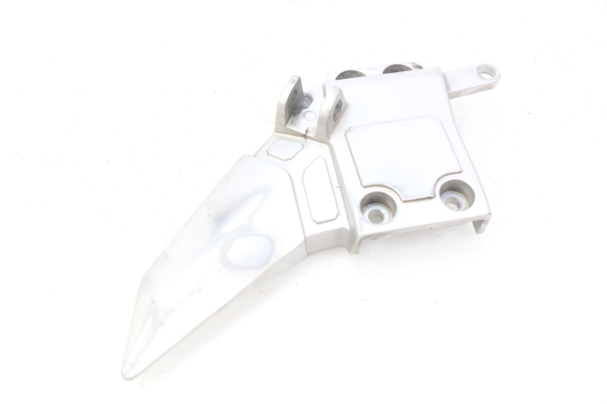 photo de PLATINE CALE PIED AVANT GAUCHE YAMAHA FJR ABS 1300 (2016 - 2020)