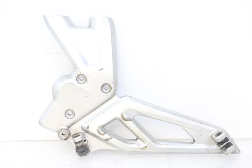 photo de PLATINE CALE PIED AVANT GAUCHE BMW G310 R 310 (2016 - 2020)