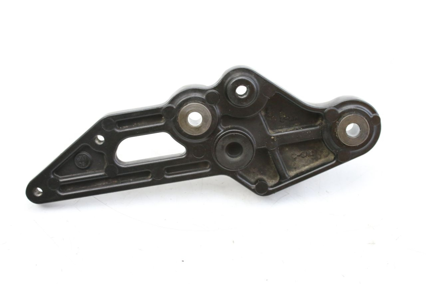 photo de PLATINE CALE PIED AVANT GAUCHE YAMAHA MT-07 MT07 700 (2018 - 2020)