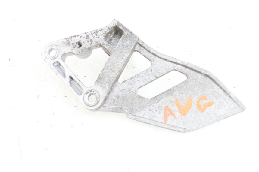 photo de PLATINE CALE PIED AVANT GAUCHE DAELIM VJ ROADWIN FI 125 (2008 - 2017) - Détail de la pièce