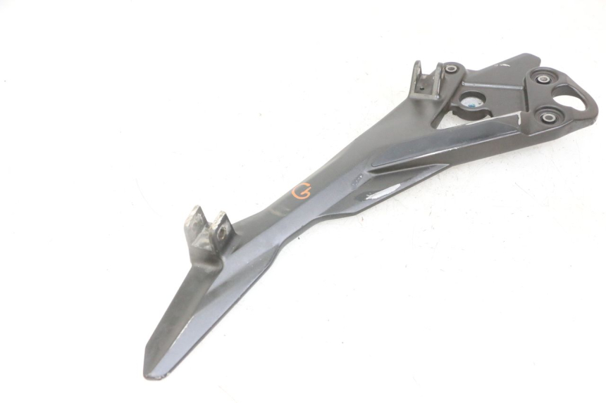 photo de PLATINE CALE PIED AVANT GAUCHE YAMAHA XJ6 ABS 600 (2008 - 2016)