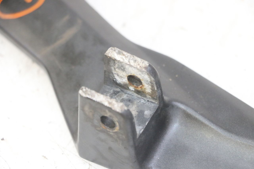 photo de PLATINE CALE PIED AVANT GAUCHE YAMAHA XJ6 ABS 600 (2008 - 2016)