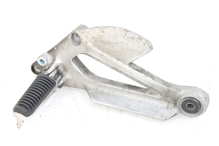 photo de PLATINE CALE PIED AVANT GAUCHE YAMAHA XJ600 XJ DIVERSION 600 (1992 - 1997)