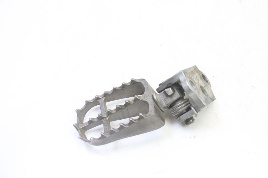 photo de PLATINE CALE PIED AVANT GAUCHE YAMAHA YZF YZ-F 450 (2014 - 2016)