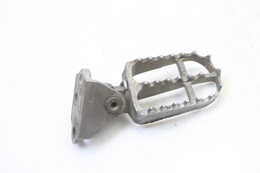 photo de PLATINE CALE PIED AVANT GAUCHE YAMAHA YZF YZ-F 450 (2014 - 2016)