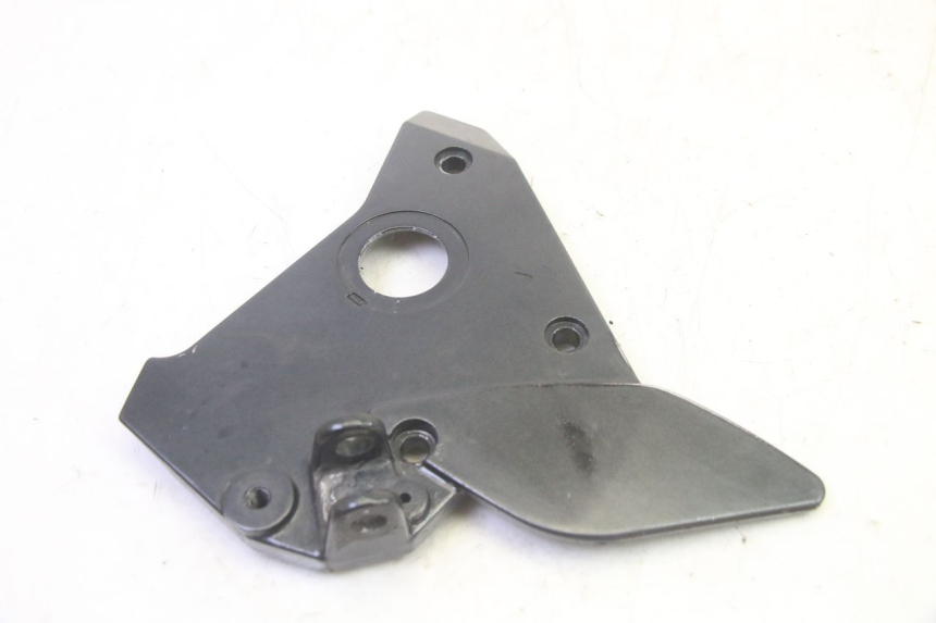 photo de PLATINE CALE PIED AVANT GAUCHE KAWASAKI ZR 7 750 (1999 - 2001) - Détail de la pièce