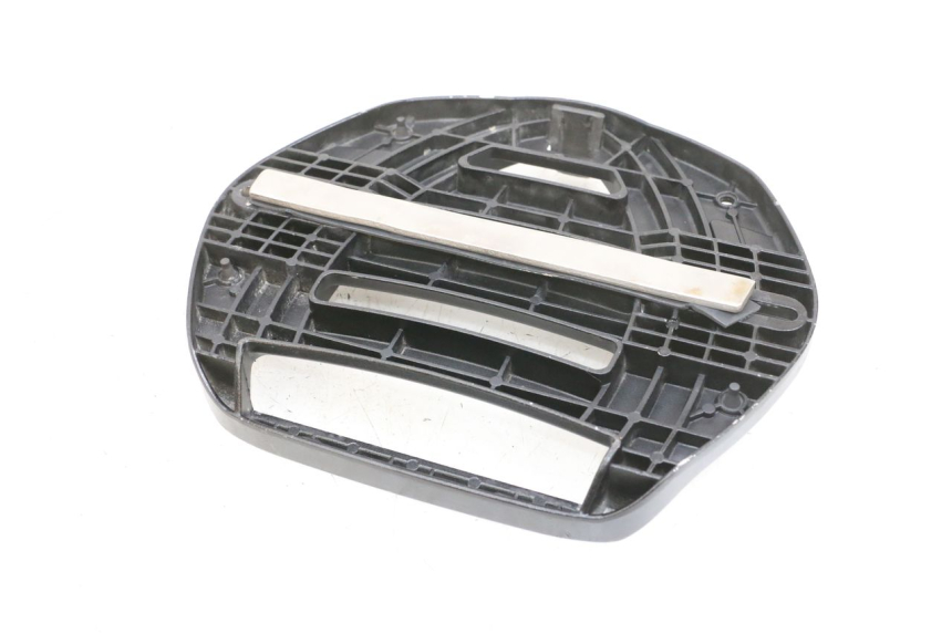 photo de PLATINE TOP CASE SUZUKI DL V STROM 1000 (2002 - 2007) - Zoom état d’usage