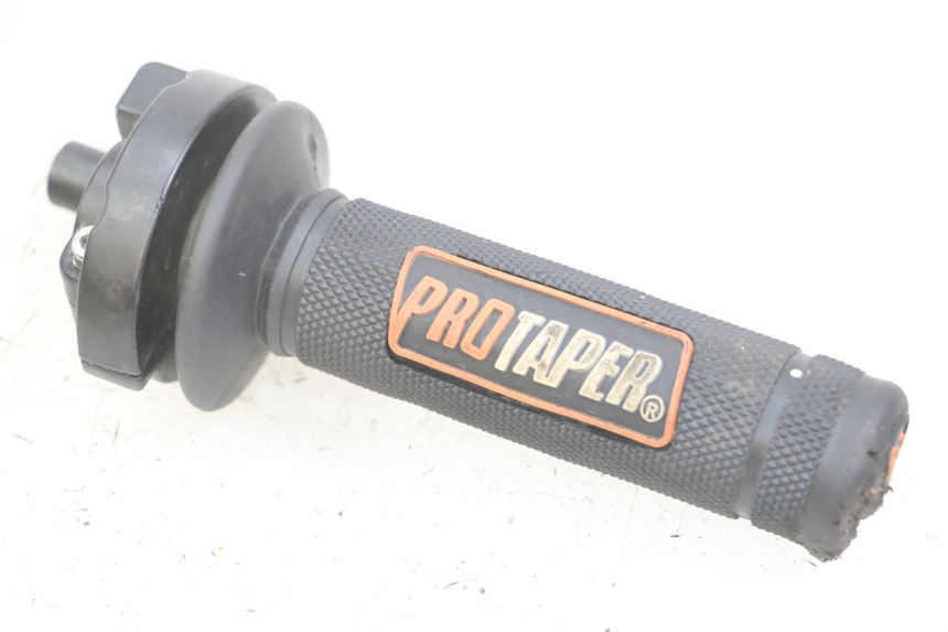photo de POIGNEE ACCELERATEUR APOLLO RFZ 125