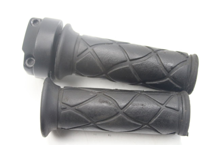 photo de POIGNEE ACCELERATEUR YAMAHA BW'S EASY 50 (2013 - 2016)