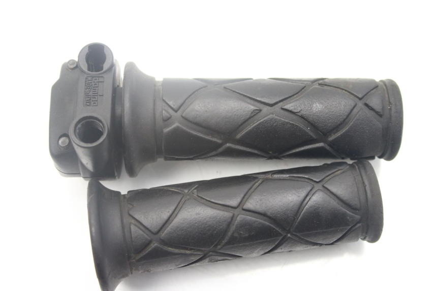 photo de POIGNEE ACCELERATEUR YAMAHA BW'S EASY 50 (2013 - 2016)