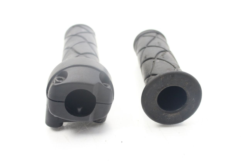 photo de POIGNEE ACCELERATEUR YAMAHA BW'S EASY 50 (2013 - 2016)