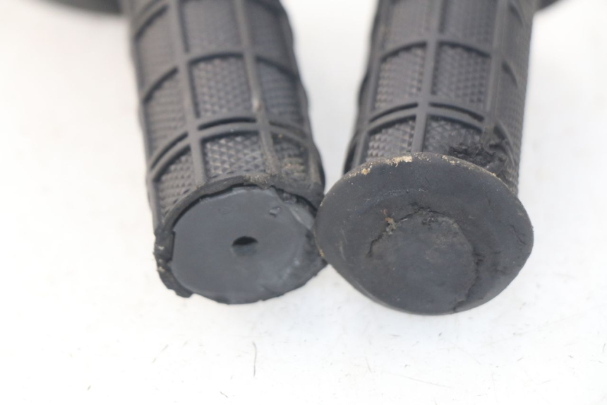 photo de POIGNEE ACCELERATEUR HONDA CRF-F CRF F 110 (2019 - 2022)