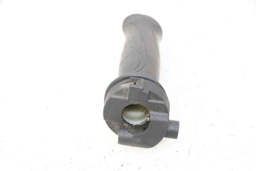 photo de POIGNEE ACCELERATEUR SYM FIDDLE 2 50 (2008 - 2013)