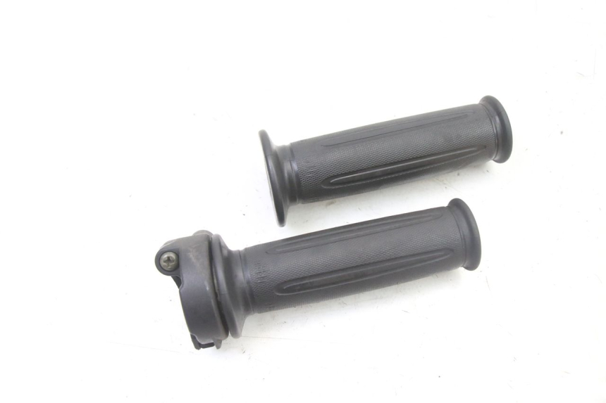 photo de POIGNEE ACCELERATEUR SYM FIDDLE 3 III 125 (2014 - 2020)