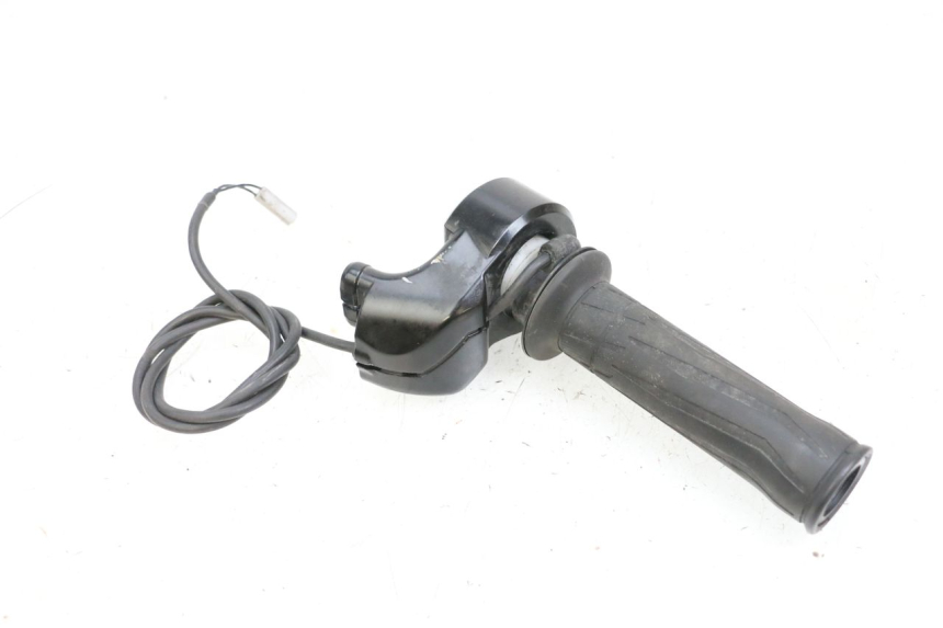 photo de POIGNEE ACCELERATEUR YAMAHA FJR ABS 1300 (2006 - 2012) - Vue principale