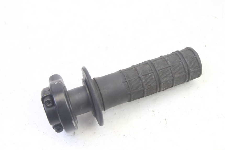 photo de POIGNEE ACCELERATEUR PIAGGIO FLY 4T 50 (2013 - 2017) - Zoom état d’usage