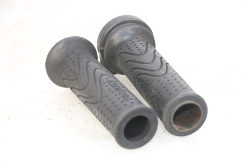 photo de POIGNEE ACCELERATEUR PIAGGIO MP3 LT 300 (2010 - 2016)