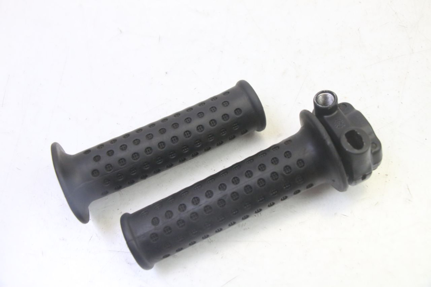 photo de POIGNEE ACCELERATEUR PIAGGIO MP3 LT 300 (2010 - 2016)