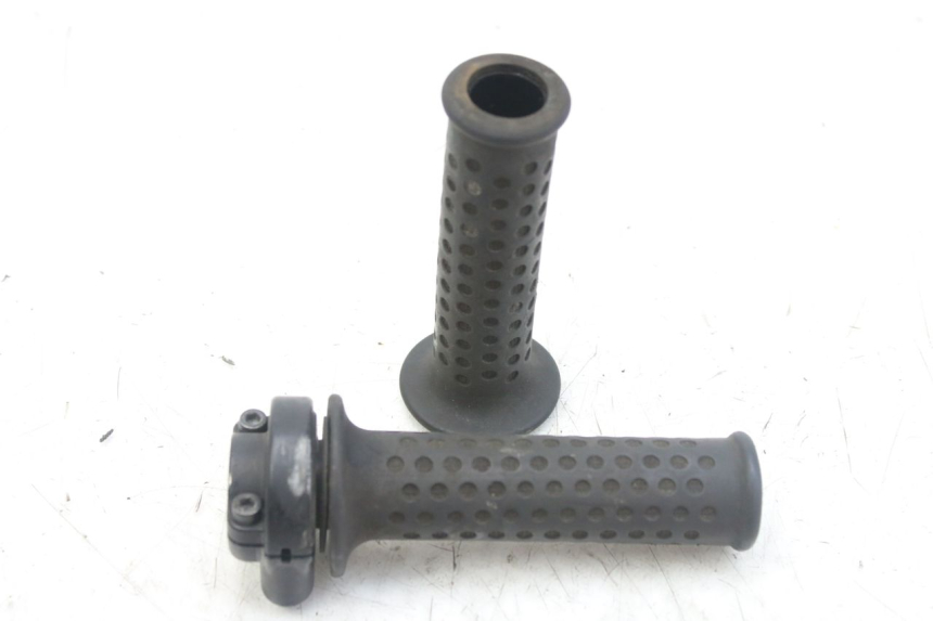 photo de POIGNEE ACCELERATEUR PIAGGIO MP3 RL 250 (2007 - 2010)
