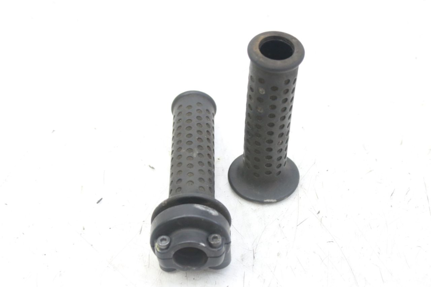 photo de POIGNEE ACCELERATEUR PIAGGIO MP3 RL 250 (2007 - 2010)