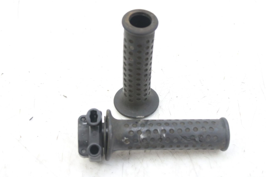 photo de POIGNEE ACCELERATEUR PIAGGIO MP3 RL 250 (2007 - 2010)