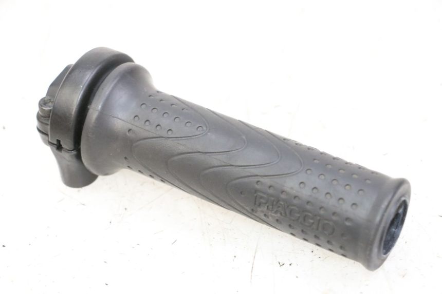 photo de POIGNEE ACCELERATEUR PIAGGIO MP3 500 (2014 - 2016)