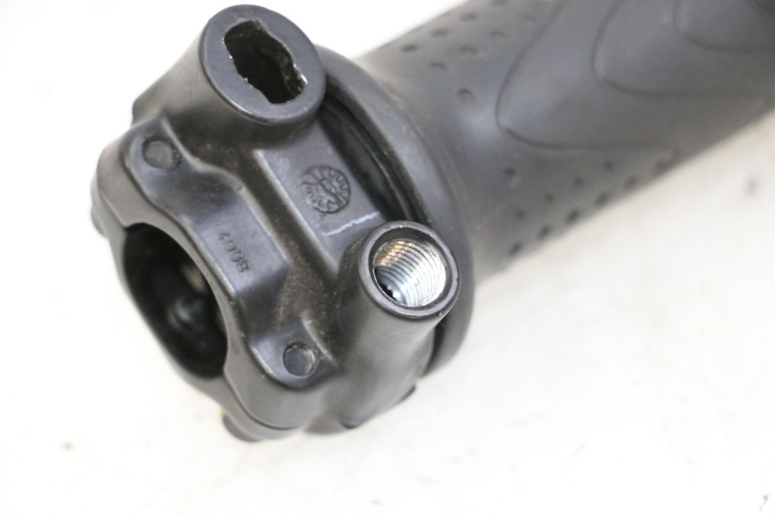 photo de POIGNEE ACCELERATEUR PIAGGIO MP3 500 (2014 - 2016)