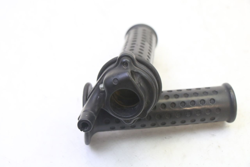 photo de POIGNEE ACCELERATEUR PIAGGIO MP3 125 (2006 - 2014)