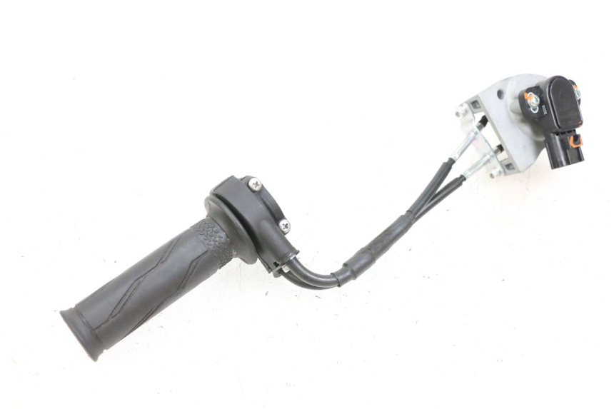 photo de POIGNEE ACCELERATEUR YAMAHA NEO'S CORE 1 (2022 - 2026) - Autre angle de vue