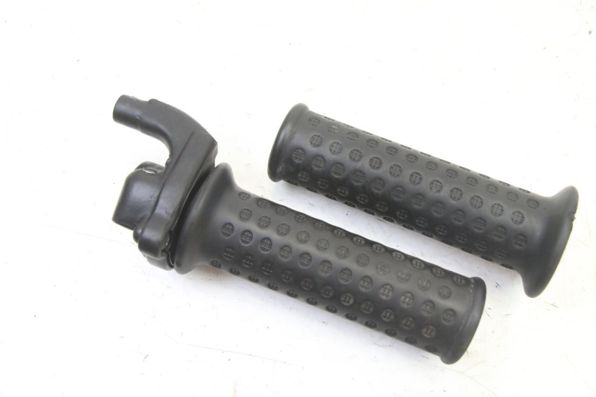 photo de POIGNEE ACCELERATEUR PIAGGIO NRG POWER PUREJET 50 (2018 - 2021)