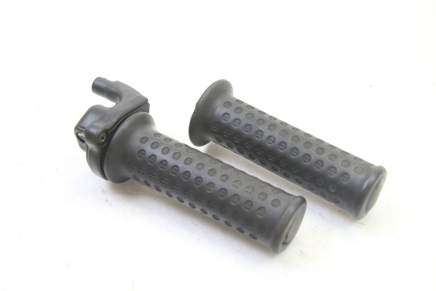 photo de POIGNEE ACCELERATEUR PIAGGIO NRG POWER PUREJET 50 (2018 - 2021)