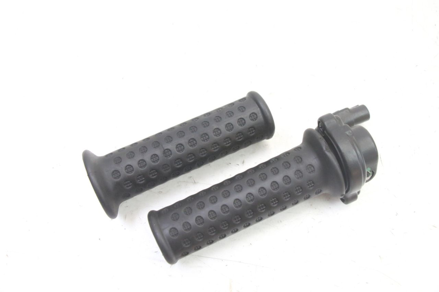 photo de POIGNEE ACCELERATEUR PIAGGIO NRG POWER PUREJET 50 (2018 - 2021)