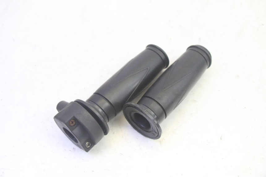 photo de POIGNEE ACCELERATEUR JM MOTORS OLDIES GT 4T 50 (2018 - 2025) - Détail de la pièce