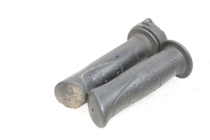 photo de POIGNEE ACCELERATEUR SYM ORBIT III 3 4T 50 (2018 - 2021) - Pièce contrôlée