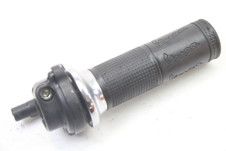 photo de POIGNEE ACCELERATEUR PIAGGIO VESPA LX 2T 50 (2005 - 2013)