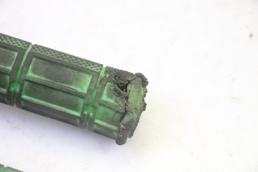 photo de POIGNEE ACCELERATEUR APOLLO RFZ 125