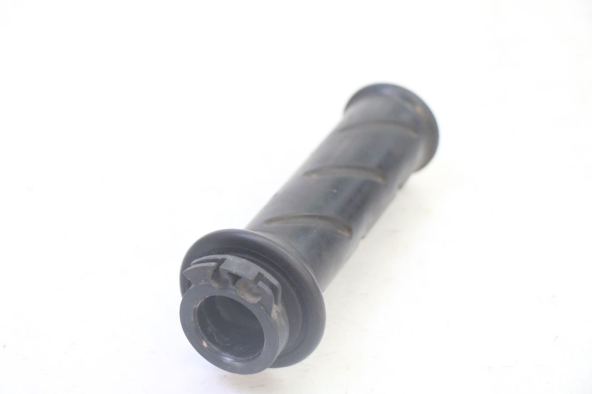 photo de POIGNEE ACCELERATEUR PEUGEOT SATELIS 125 (2010 - 2012)